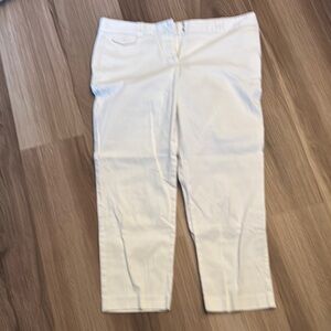 🌹White Cropped Pants